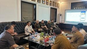 RAPAT PRESENTASI APLIKASI SI TEMAN PUBLIK